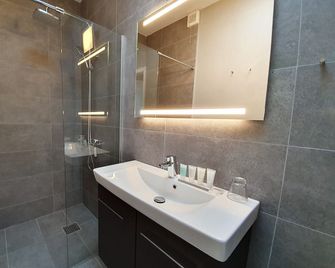 Hotel Nor - Badehotellet - Fjerritslev - Koupelna