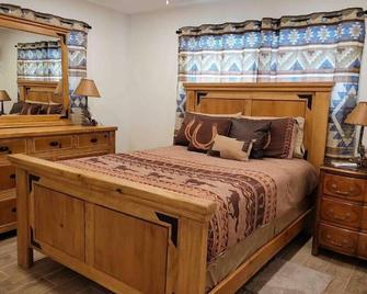 Death Valley Gateway -Suite B - Beatty - Camera da letto