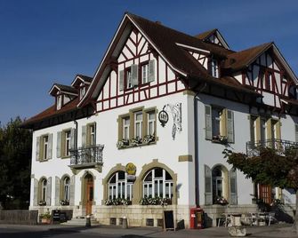 Gasthof Drei Eidgenossen - Schmitten - Building