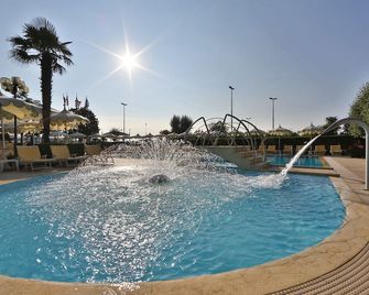 Hotel Bristol - Chioggia - Piscina