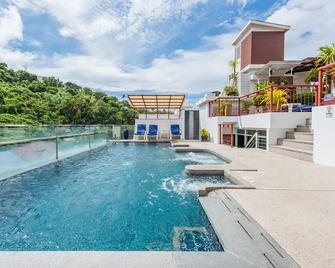 Kata Beach Studio - Karon - Pool