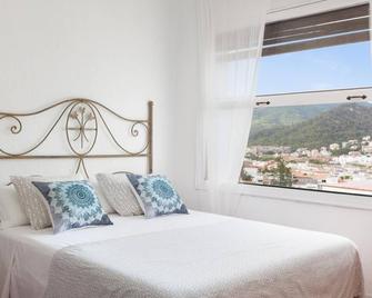 Beautiful House In Tossa - Tossa de Mar - Slaapkamer