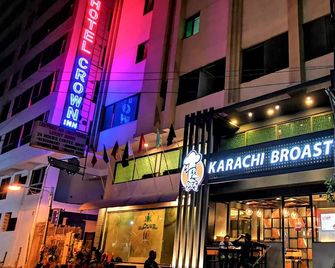 Hotel Crown Inn Karachi - קראכי - בניין