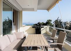 Athenian Riviera Sea View Penthouse - Vári - Balkon