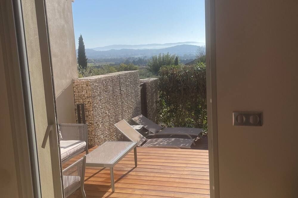 logement avec jacuzzi - Joucas - Balkon