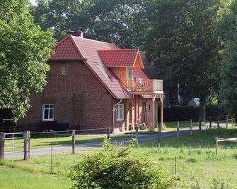 Haus am Holder - Hodenhagen - Gebäude