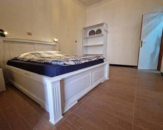 Light and airy villa in Lalibela - Lalībela - Bedroom