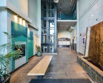 Harbourview Executive Condo by Emr Vacation Rentals - Victoria