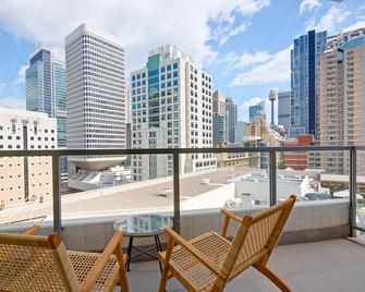 Zara Tower Serviced Apartments - Sydney - Balcony