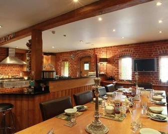 Tonge Barn - Sittingbourne - Restaurant