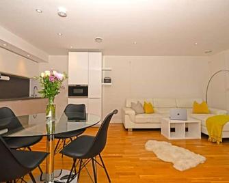 Kew Bridge Penthouse - Londres - Restaurant