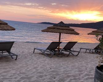 \'Maison de Jeannette\' 200 m² - 5mn swimming and hiking - 40 mn beaches - Poggiolo - Playa