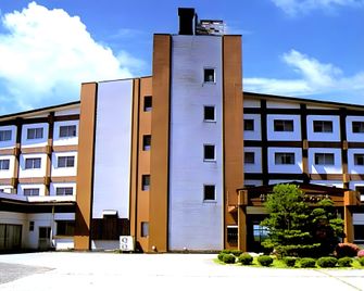 Aokiya - Sado - Building