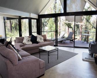 The Bower at Broulee - Batemans Bay - Sala de estar