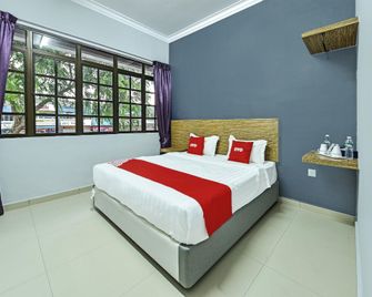 Hotel O Ezzyhome Johor Jaya - Johor Bahru - Ložnice