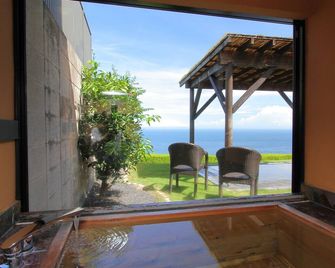 Tsukino Usagi Hotel - Izu - Balkon