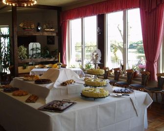 Elbterrassen zu Brambach - Dessau-Rosslau - Buffet