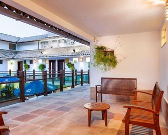 Pousada Bahia 10 - מורו דה סאו פאולו - מרפסת