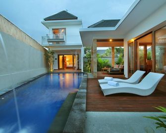 Bali Nyuh Gading Luxury Villas & Spa - North Kuta - בריכה