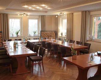 Hotel Restaurant Zwergschlösschen - Gera - Restaurant