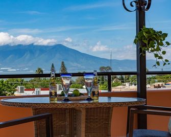 Fifa - Mirador Loft - Casa Del Angel Feliz in Mexican Pueblo Magico! - Ajijic - Μπαλκόνι