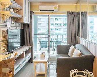 Lumpini Parkbeach Pattaya Pool View - Jomtien - Salon
