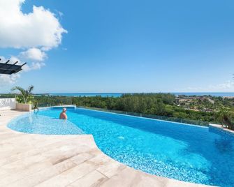 Sea Tower by Casago - Playa del Carmen - Pool