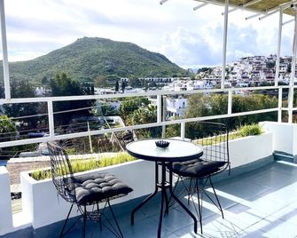 Aspat Hotel Bodrum - אקיארלר - מרפסת