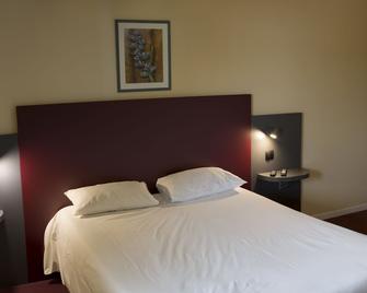 Mape Hotel - Sully-sur-Loire - Schlafzimmer