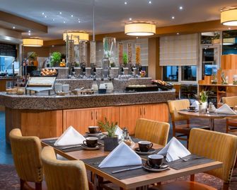 Mövenpick Hotel Nürnberg Airport - Nürnberg - Restaurang