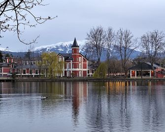 Hotel Villa Paulita - Puigcerdà