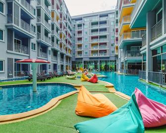 Bauman Residence - Patong - Pool