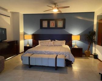Alamar Vallarta - La Cruz de Huanacaxtle - Habitación
