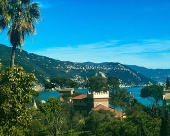 L'Approdo - Rapallo - Außenansicht