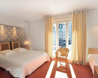 Hotel de la Vallee - Dinard - Bedroom