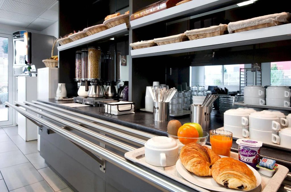 Kyriad Montpellier Ouest-St Jean thumbnail 3