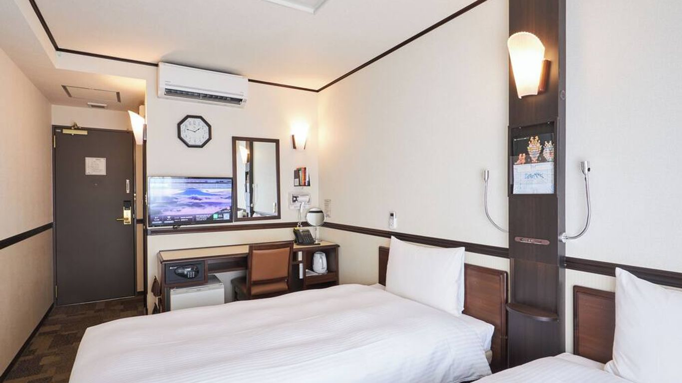 طويوكو إن تشيبا شين كاماجايا ستيشنمايه