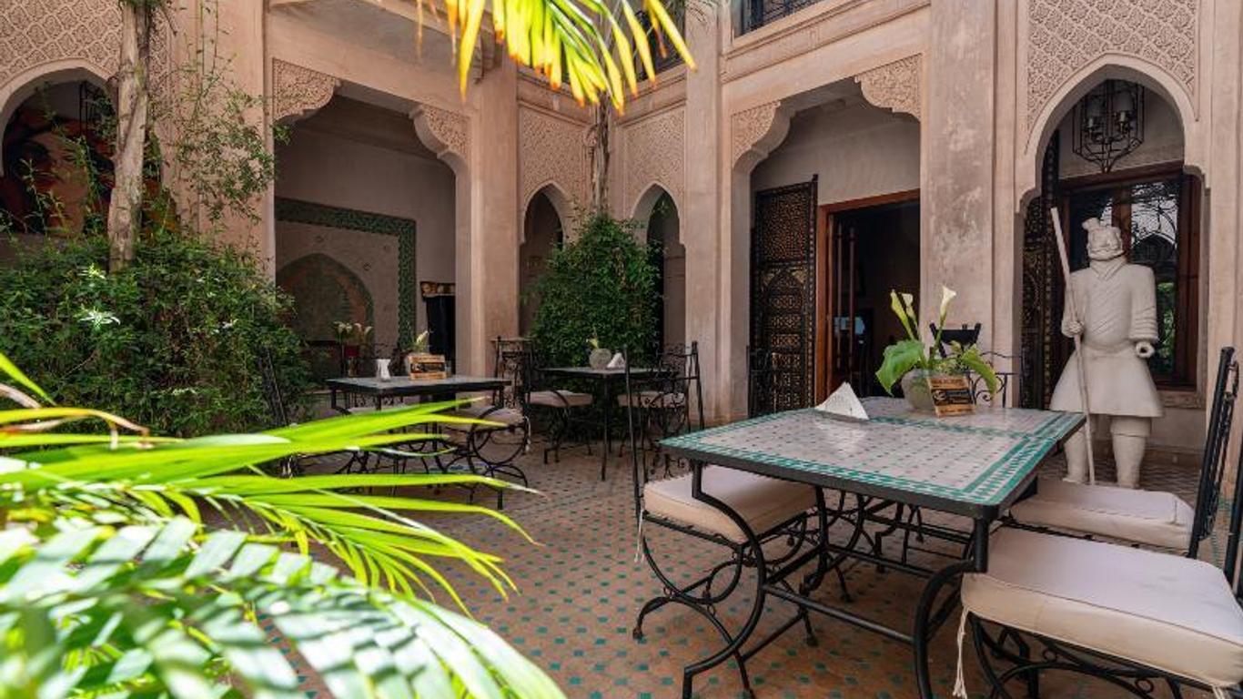Palais Nejma Oriental