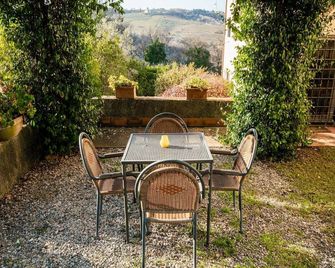 Holiday Home With Vineyard Vibes - San Casciano Val Di Pesa - Patio