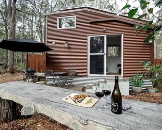 Luxury Tiny Homes in the Forest - Rosa Glen - Patio