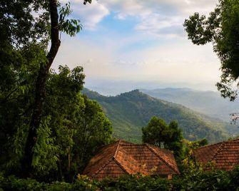 Blackberry Hills Munnar Nature Resort & Spa - Munnar - Außenansicht