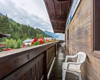 Apartment in Saalbach-Hinterglemm near ski area - Saalbach - Balcony