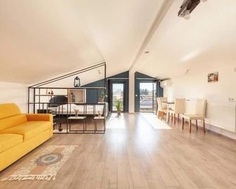 Stepin Garden - Kutaisi - Living room