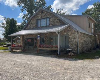 Happy Pappys - Store Cabin - Salem - Edificio