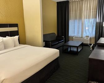 Flamingo Inn & Suites Vero Beach I-95 - Vero Beach - Ložnice