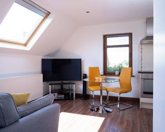 Cherry Tree Apartment Beautiful 1-Bed in Limavady - Limavady - Living room