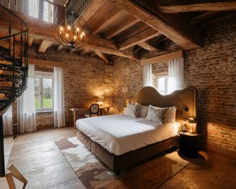 Château St Gerlach - Oostwegel Collection, member of Relais and Châteaux - Valkenburg Aan De Geul - Building