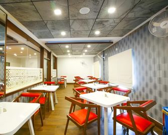 Mazusinn - Vythiri - Restaurante