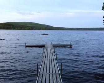 Alamoosook Lake-Upscale Waterfront Home With Fabulous View - Orland - Playa