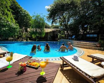 Brasil Tropical Village - Pipa - Bể bơi